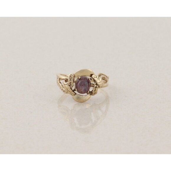 10k Yellow Gold Natural Ruby Star Sapphire Ring Size 7 1/4 - Picture 1 of 7